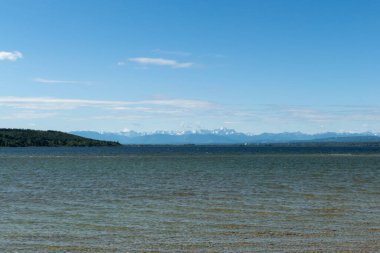 Bavyera 'da Ammersee Gölü, Almanya Yazın