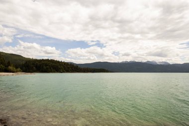 Yazın Walchensee Gölü 'ne bakın, Bavyera, Almanya 