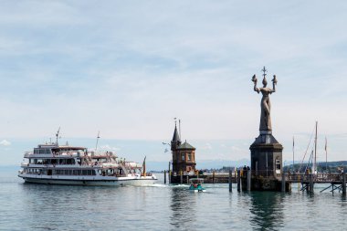 Konstanz 'da Imperia heykeli, Almanya' da Constance Gölü