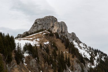 Kampenwand, Almanya 'nın Bavyera şehrinde kışın yapılan bir turne.