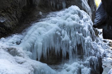 Partnachklamm ya da Partnach kışın Bavyera, Almanca