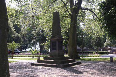 Avusturya 'nın Bregenz kentinde yaz aylarında Constance Gölü üzerine yapılan savaş anıtı