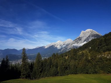 Mosern 'den Telfs' e yürüyüş yolu, St. James Isar Loisach Tiroler Ache In Yolu.