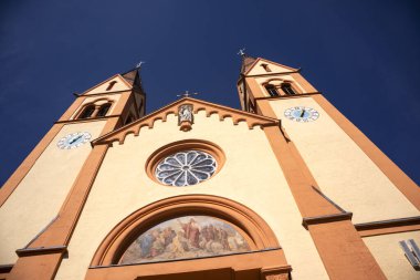 Telfs, Tyrol, Avusturya 'daki Peter ve Paul Kilisesi, St. James Isar Loisach Tiroler Ache In Yolu