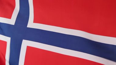 Norveç bayrağı ağır çekimde