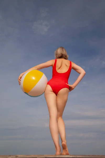 Young Slim Woman Swimsuit Beach Ball — Foto Stock