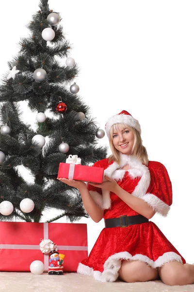 Ung Kvinna Jultomte Kläder Med Presenterar — Stockfoto