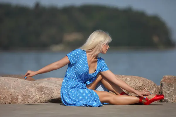 Young Woman Blue Dress Red Pointe Shoes —  Fotos de Stock