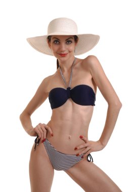 Güzellik erkek beyaz izole bikini giyiyor