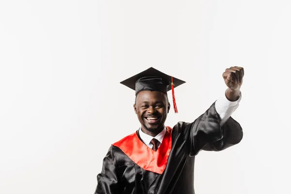 Graduado Homem Africano Está Formando Faculdade Celebrando Realização Acadêmica Estudante — Fotografia de Stock