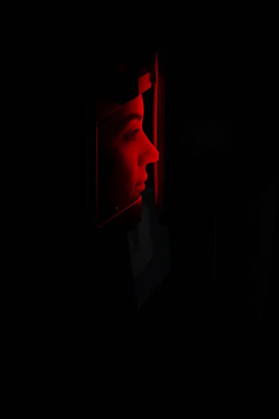 Rotes Licht Des Topographen Der Hornhaut Leuchtet Der Frau Bei — Stockfoto