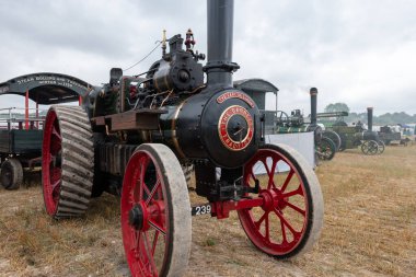 Tarrant Hinton. Dorset. Birleşik Krallık. 25 Ağustos 2022. 1910 Garrett çekici motoru The Earl of Eldon Büyük Dorset Buhar Fuarı 'nda sergileniyor.