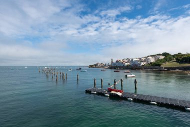 Swanage 'deki eski iskelenin manzara fotoğrafı.