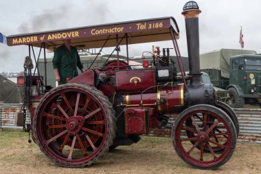 Tarrant Hinton. Dorset. Birleşik Krallık. 25 Ağustos 2022 1918 Ruston Proctor çekici motoru restore edildi. Adı Lincoln Şeytan Küçük Dorset Buhar Fuarı 'nda sergileniyor.