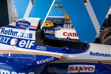 Sparkford. Somerset.Birleşik Krallık. 26 Mart 2023.A Williams FW17 Formülü 1995 yılında Damon Hill tarafından sürülen bir otomobil Somerset Haynes Motor Müzesi 'nde sergilenmektedir.