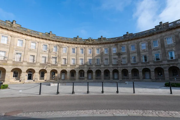 Buxton. Derby Shire. Birleşik Krallık. 3 Haziran 2023. Derbyshire 'daki Buxton Hilal' inin fotoğrafı.