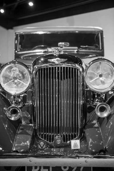 Sparkford Somerset United Kingdom March 26Th 1937からのLagonda Lg45ドロップヘッドクーペがサマセットのヘインズモーター博物館で展示されています — ストック写真