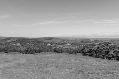 Buxton kasabasının tepesindeki Buxton Country Park 'tan görüntü