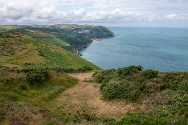 Devon 'daki Lynton ve Lynmouth Countisbury Hill' den görüntü