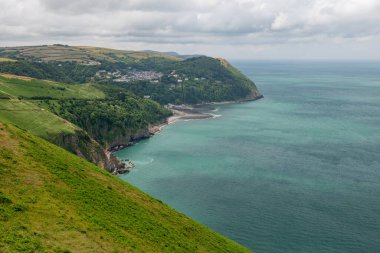 Devon 'daki Lynton ve Lynmouth Countisbury Hill' den görüntü