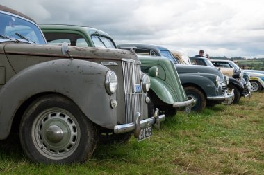 Low Ham.Somerset. Birleşik Krallık. 23 Temmuz 2023. Bir dizi klasik araba Somerset buhar ve ülke fuarında sergileniyor.