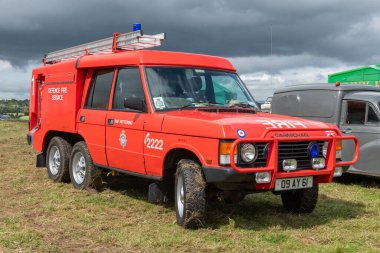 Low Ham.Somerset.Birleşik Krallık. 23 Temmuz 2023.A TACR3 Range Rover 1988 'den itibaren Somerset buhar ve ülke gösterisinde.