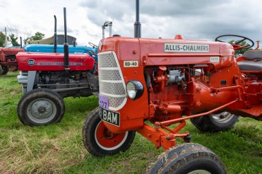 Low Ham.Somerset. Birleşik Krallık. 23 Temmuz 2023 'te restore edilen Allis Chalmers ED 40, Somerset buhar ve ülke fuarında sergileniyor.