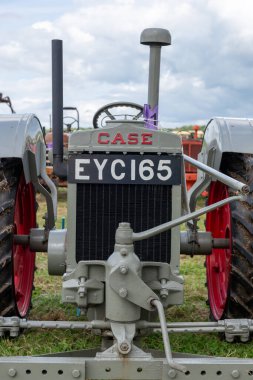 Low Ham.Somerset. Birleşik Krallık. 23 Temmuz 2023. 1938 'den kalma restore edilmiş Vaka Modeli RC, Somerset buhar ve ülke fuarında sergileniyor.