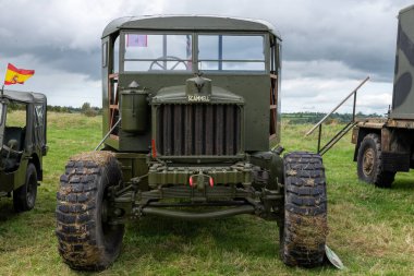 Low Ham.Somerset. Birleşik Krallık. 23 Temmuz 2023 'te restore edilen Scammell Pioneer askeri kamyonu Somerset buhar ve ülke fuarında sergilenecek.