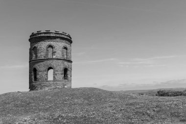 Solomons tapınağının fotoğrafı Buxton Country Park 'ta, Peak District' te.