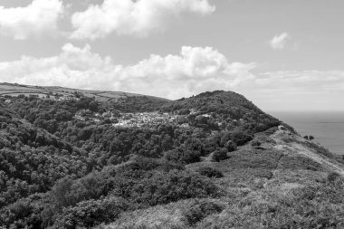 Devon 'daki Lynton ve Lynmouth Countisbury Hill' deki Beacon Tor 'dan görüntü