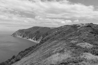 Exmoor Ulusal Parkı 'ndaki Countisbury Hill Beacon Tor' dan görüntü