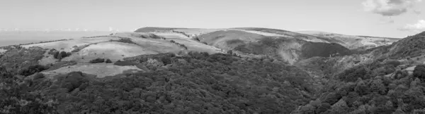 Maisema Valokuva Oif Countisbury Hill Watersmeet Valley Exmmor National Park — kuvapankkivalokuva
