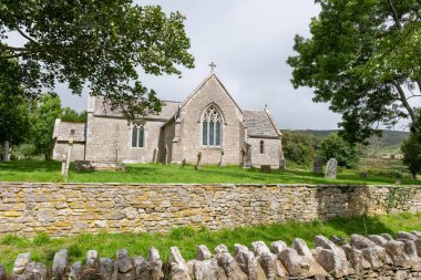 Dorset 'teki Tyneham köyündeki St. Marys Kilisesi' nin fotoğrafı.