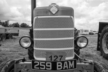 Low Ham.Somerset. Birleşik Krallık. 23 Temmuz 2023 'te restore edilen Allis Chalmers ED 40, Somerset buhar ve ülke fuarında sergileniyor.