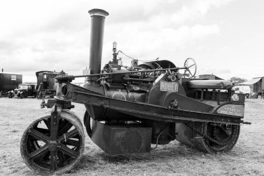 Low Ham.Somerset. Birleşik Krallık. 23 Temmuz 2023 Robey ikili yol silindiri Somerset buhar ve ülke fuarında sergileniyor.