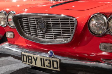 Sparkford.Somerset.Birleşik Krallık. 7 Ocak 2024 Lancia Flavia Cabriolet 1966 'dan itibaren Somerset Haynes Motor Müzesi' nde sergilenecek.