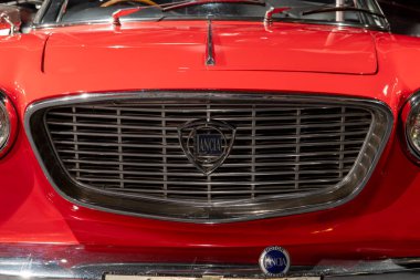 Sparkford.Somerset.Birleşik Krallık. 7 Ocak 2024 Lancia Flavia Cabriolet 1966 'dan itibaren Somerset Haynes Motor Müzesi' nde sergilenecek.