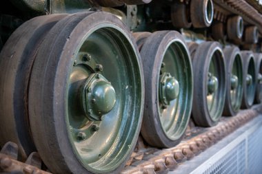 Tank parçalarını kapat