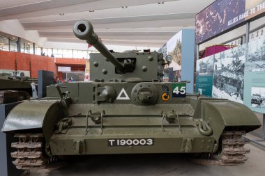 Bovington. Dorset. Birleşik Krallık. 8 Ağustos 2023 Cromwell Mark 4 tankı Dorset 'teki Tank Müzesi' nde sergileniyor.