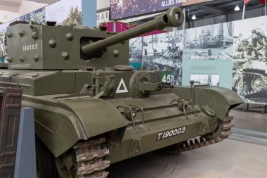 Bovington. Dorset. Birleşik Krallık. 8 Ağustos 2023 Cromwell Mark 4 tankı Dorset 'teki Tank Müzesi' nde sergileniyor.