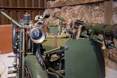 Bovington. Dorset. Birleşik Krallık. 22 Şubat 2024 Eşsiz Vickers 8B2 / M motosiklet Dorset 'teki Tank Müzesi' nde sergileniyor.