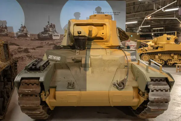 Bovington. Dorset. Birleşik Krallık. 25 Şubat 2024. İkinci Dünya Savaşı 'ndan kalma Matilda 2 piyade tankı Dorset' teki Tank Müzesi 'nde sergileniyor.