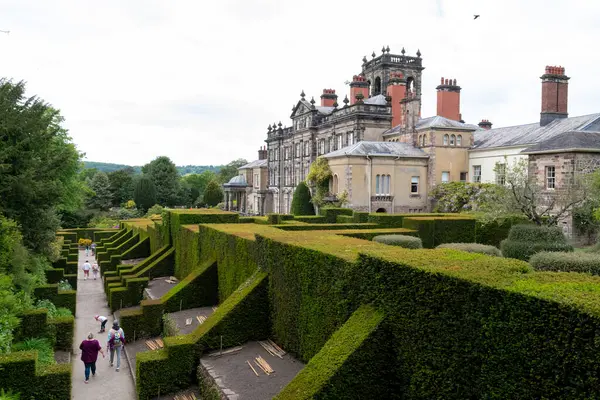 Biddulph.Staffordshire.Birleşik Krallık 1 Haziran 2023 Dahlia Yolu üzerindeki Biddulph Grange