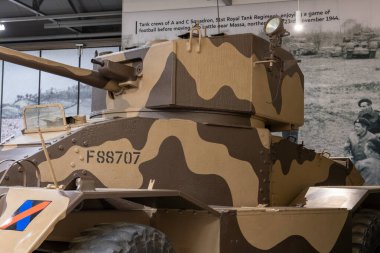 Bovington. Dorset. Birleşik Krallık. 22 Şubat 2024. Dorset 'teki Tank Müzesi' nde bir zırhlı araç sergileniyor.