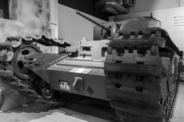 Bovington. Dorset. Birleşik Krallık. 25 Şubat 2024. Churchill 2 tankı Dorset 'teki Tank Müzesi' nde sergileniyor.