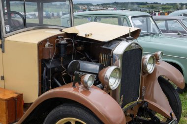 Low Ham.Somerset.Birleşik Krallık. 20 Temmuz 2024.1929 'dan kalma Humber 9 / 28 hafif turisti Somerset Steam and Country Show' da sergileniyor.