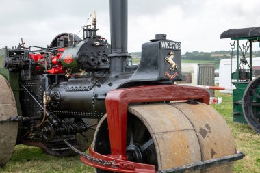 Low Ham.Somerset.Birleşik Krallık 20 Temmuz 2024.An Aveling ve Porter F tipi yol silindiri Somerset Steam and Country Show 'da sergileniyor.