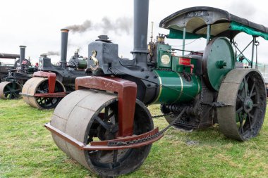 Low Ham.Somerset.Birleşik Krallık. 20 Temmuz 2024 A 1902 Aveling ve Porter 10 tonluk yol silindiri Trundle, Somerset Steam and Country Show 'da sergileniyor.