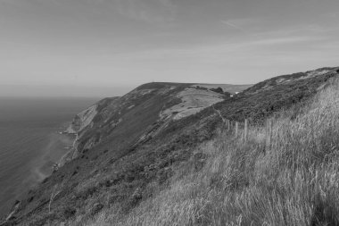 Exmoor Ulusal Parkı 'ndaki Countisbury Hill Beacon Tor' dan görüntü